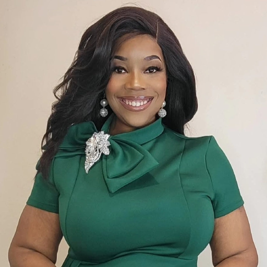 CINCINNATI - Gloria Combs