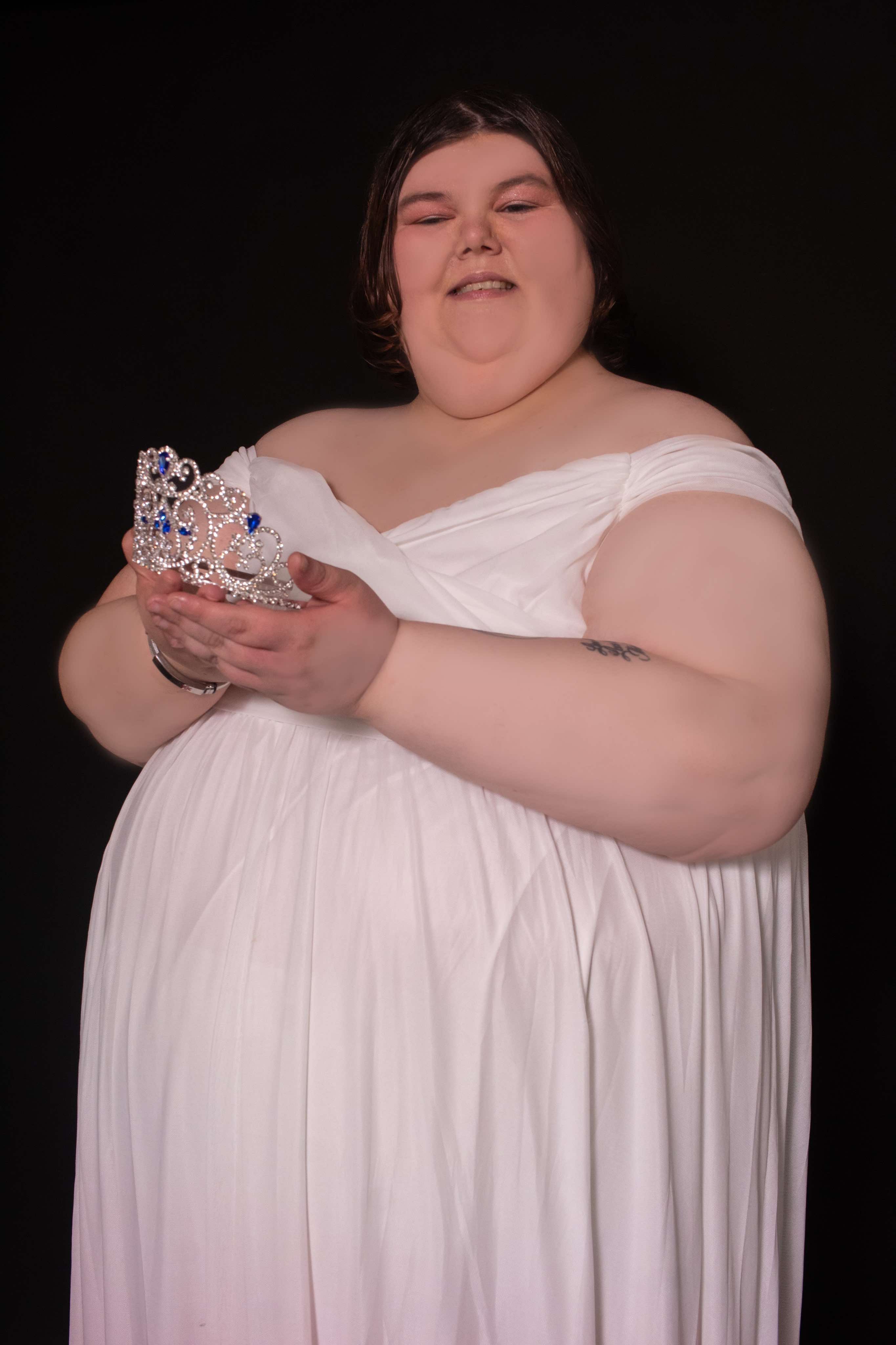 Heather Worth (Cover Model Contestant 2026)