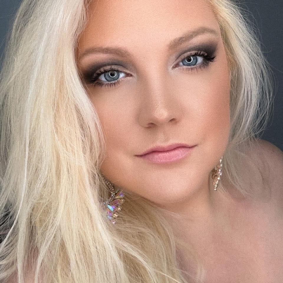 CINCINNATI - Tisha Savage